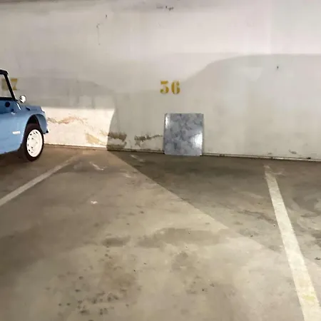 Maxime : 3 Pieces Climatise Avec Parking Face Au Port - Fr-1-226-564 Apartment *